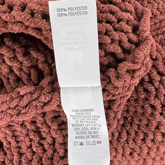 Aerie Cableknit Turtle Neck Oversized Burgundy Sweater Womens Sz S - Picture 4 of 4